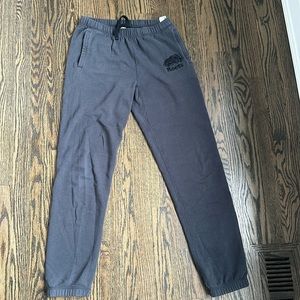 Roots Women’s Black Sweatpants Joggers Lounge